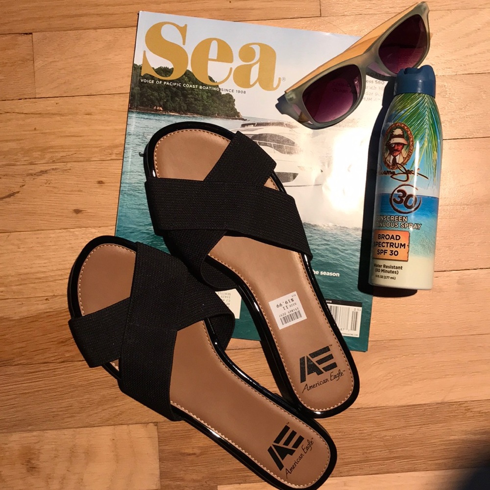 ⬇️$15🌻American Eagle Criss Cross Sandals 11